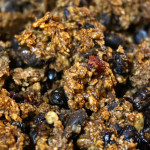 【黒豆とクランベリーのココアグラノーラ】