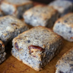 【練りごまとデーツのスコーン】