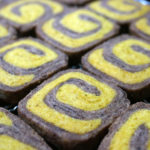 (日本語) 【カレーココアクッキーとトマトにんにくクッキー】