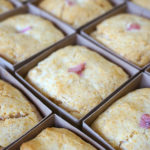 【桜のバジルあん饅頭】